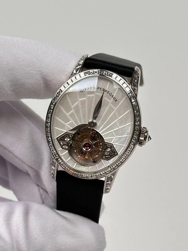 Girard Perregaux Cat's Eye Tourbillon 99490B53E791-JK6A 4