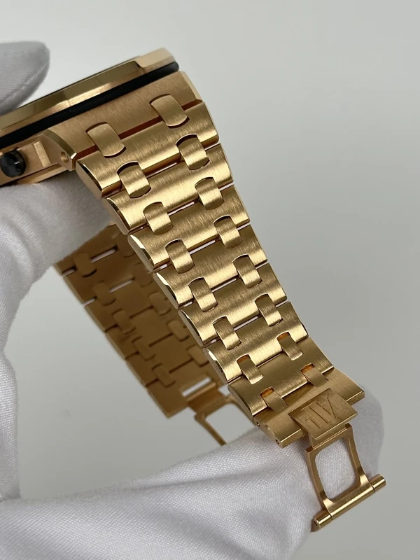 Audemars Piguet Chronograph 42mm 26470OR.OO.1000OR.01 5