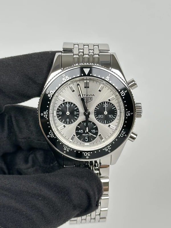 Tag Heuer CBE2111.BA0687 3