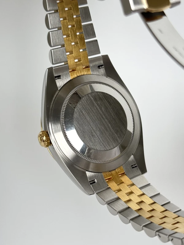Rolex 41 mm, steel and yellow gold 126333-0018 4