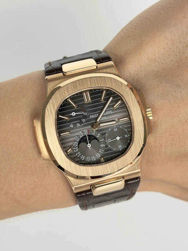 Patek Philippe 5712 5712R-001 7