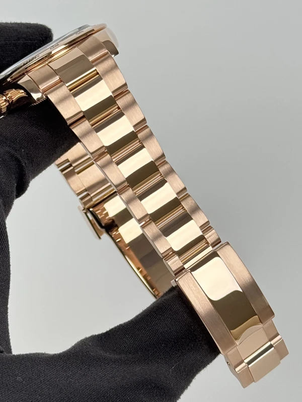 Rolex Cosmograph 40mm Everose Gold   116505-0008 5