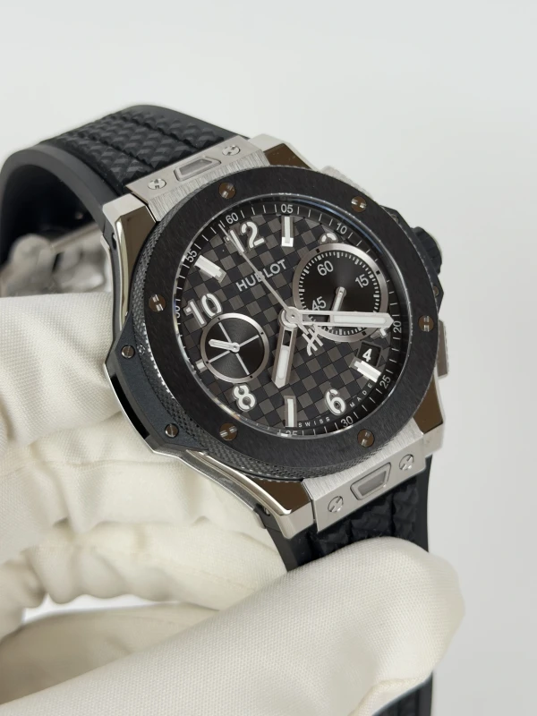 Hublot Original Unico 431.NM.1370.RX 2