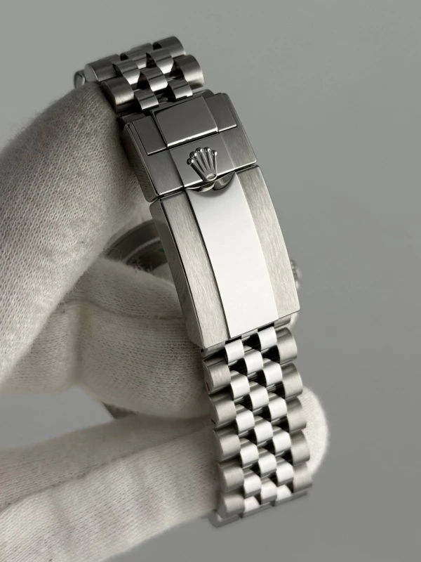 Rolex 40mm Steel 126710BLRO-0001 7