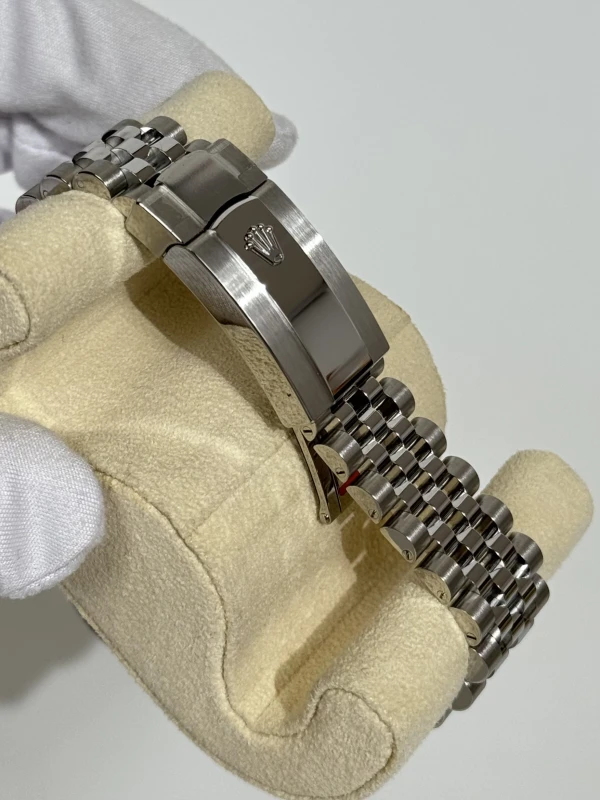 Rolex 41 Oystersteel and white gold 126334-0012 4