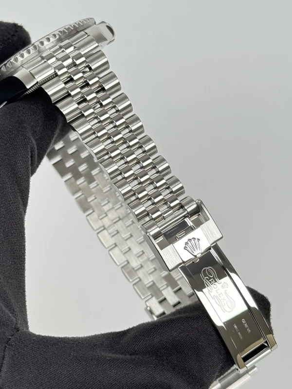 Rolex 40mm Steel 126710BLRO-0001 6