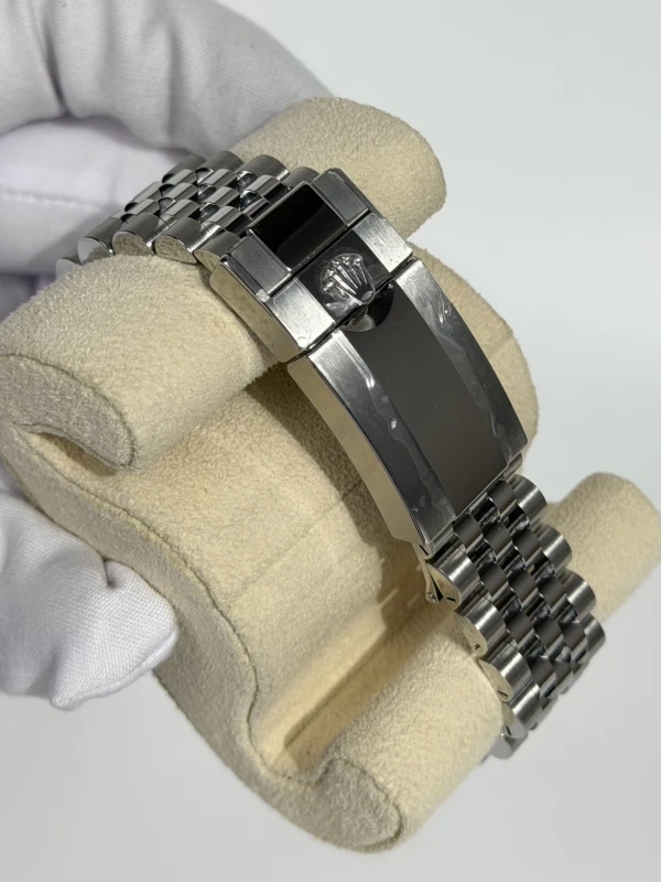 Rolex 40mm Steel 126710BLRO-0001 4