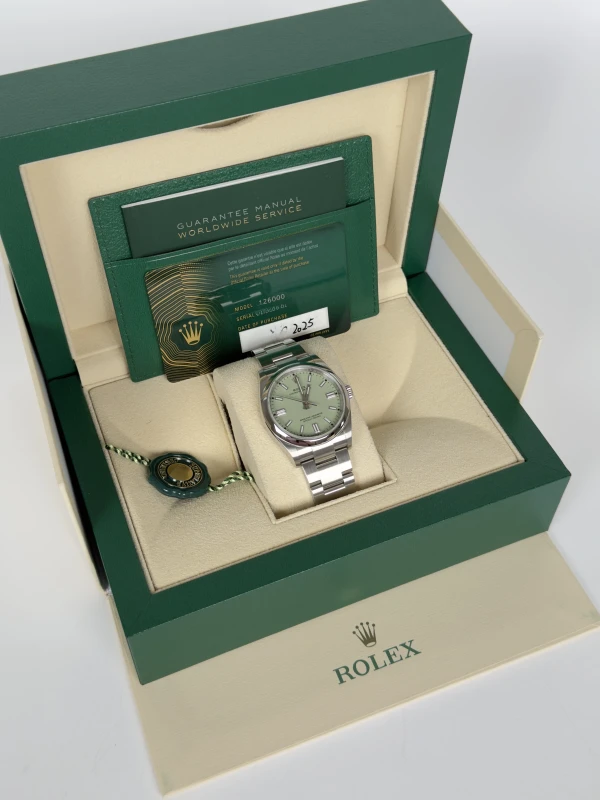 Rolex Perpetual 36 126000-0011 5