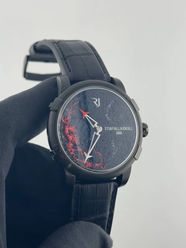 Romain Jerome Evo RJ.V.AU.003.01 9