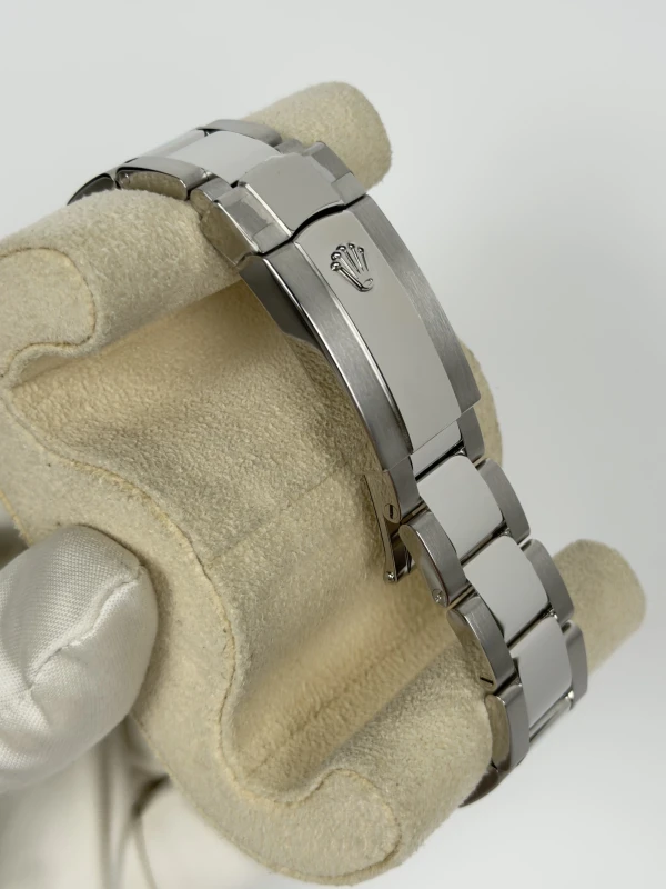 Rolex Datejust 41mm 126300-0025 4