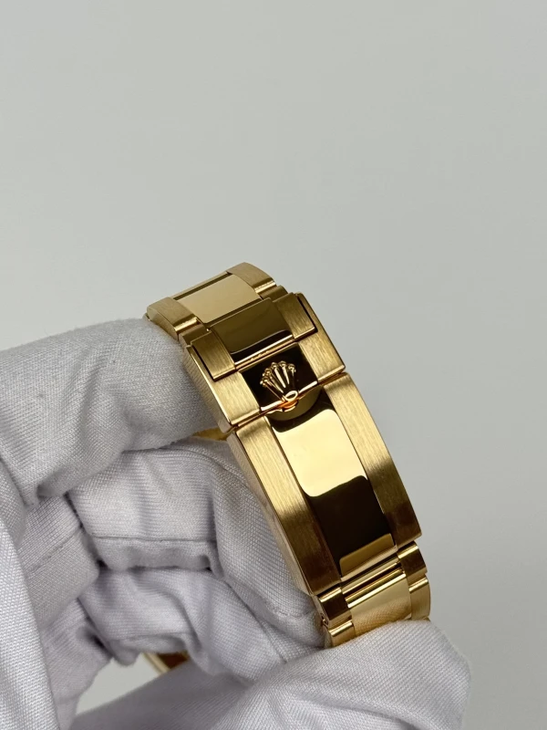 Rolex II 44mm Yellow Gold 116688-0002 7