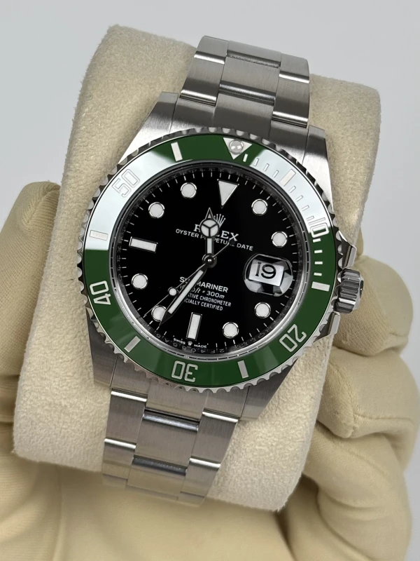 Rolex Date 41 mm Steel 126610lv-0002 4