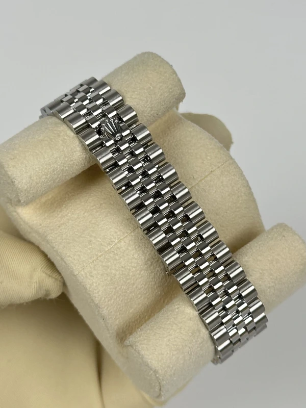 Rolex 31mm Steel and White Gold 278274-0018 4