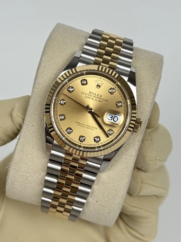 Rolex 36 MM, OYSTERSTEEL AND YELLOW GOLD 126233-0017 3