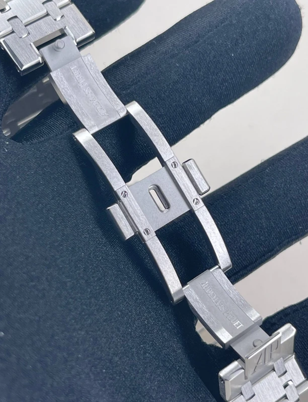 Audemars Piguet Selfwinding Chronograph 41 mm 26240ST.OO.1320ST.05 6