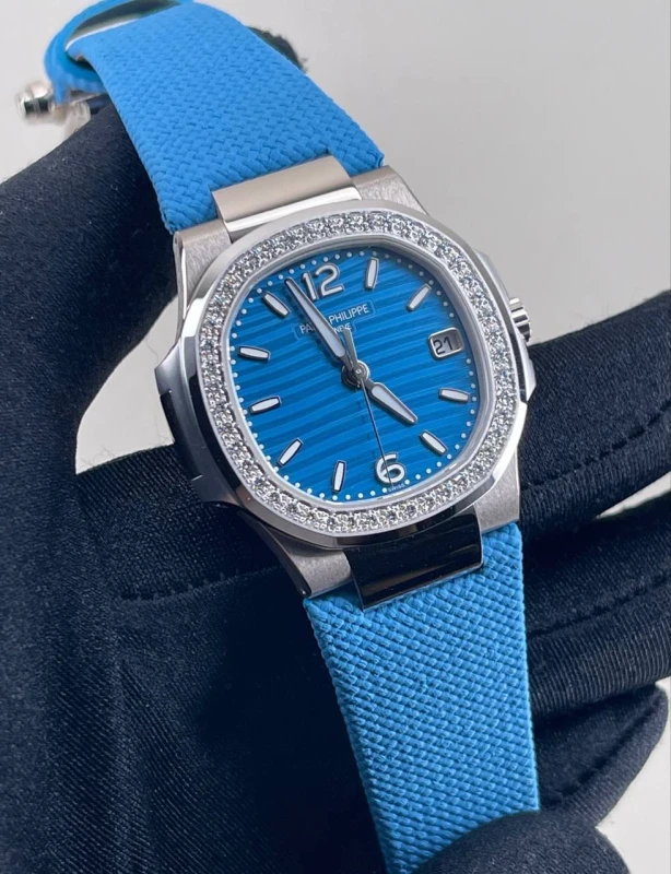 Patek Philippe Lady 7010 7010G-013 7
