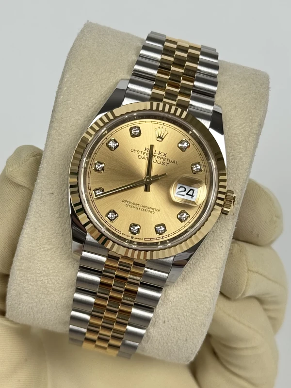 Rolex 36 MM, OYSTERSTEEL AND YELLOW GOLD 126233-0017 4