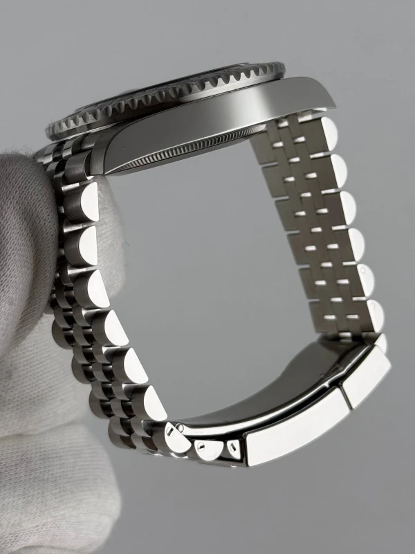Rolex 40mm Steel 126710BLRO-0001 8