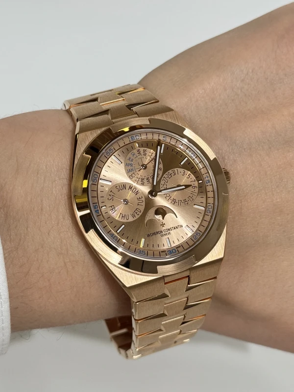 Vacheron Constantin OVERSEAS ULTRASLIM PERPETUAL CALENDAR 4300V/220R-H144 7