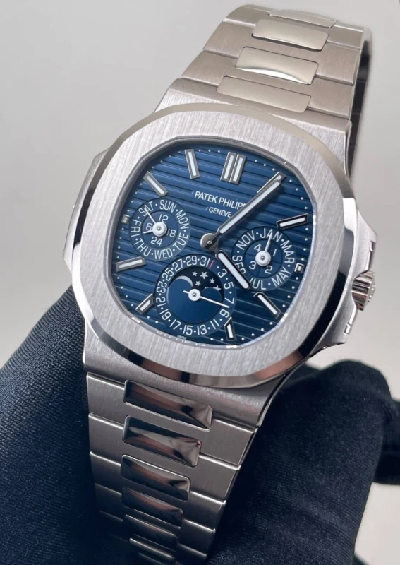 Patek Philippe 5740 5740/1G-001 2