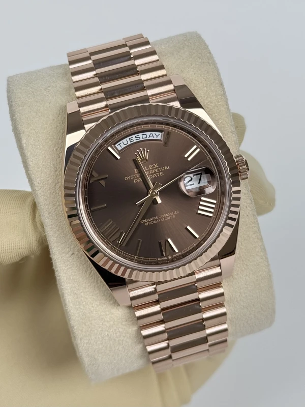 Rolex 40 mm Everose Gold 228235-0002 3