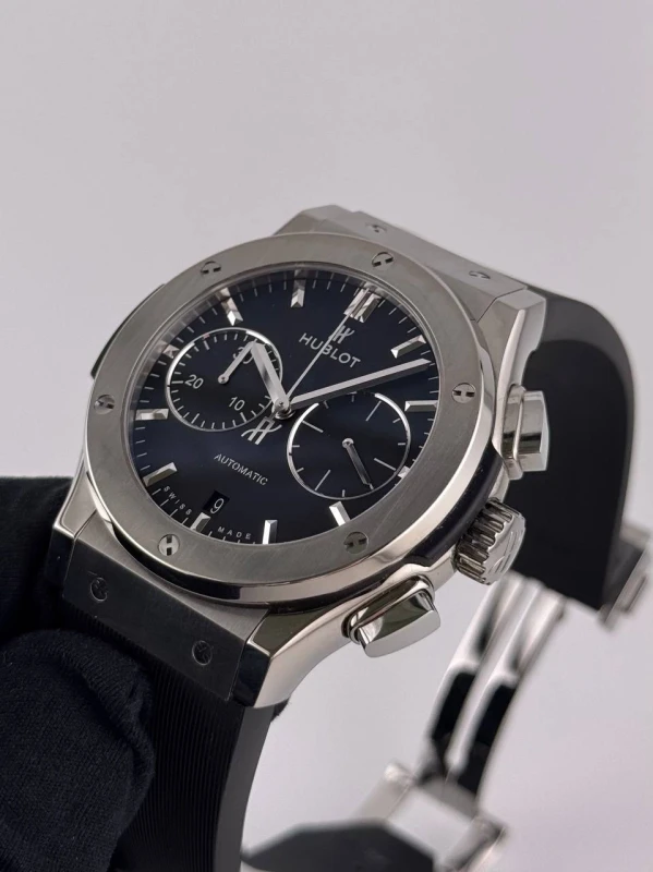 Hublot Chronograph Titanium 521.NX.1170.LR 3