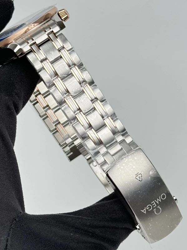Omega Diver 300 M Co‑Axial Master Chronometer 210.20.42.20.03.002 5