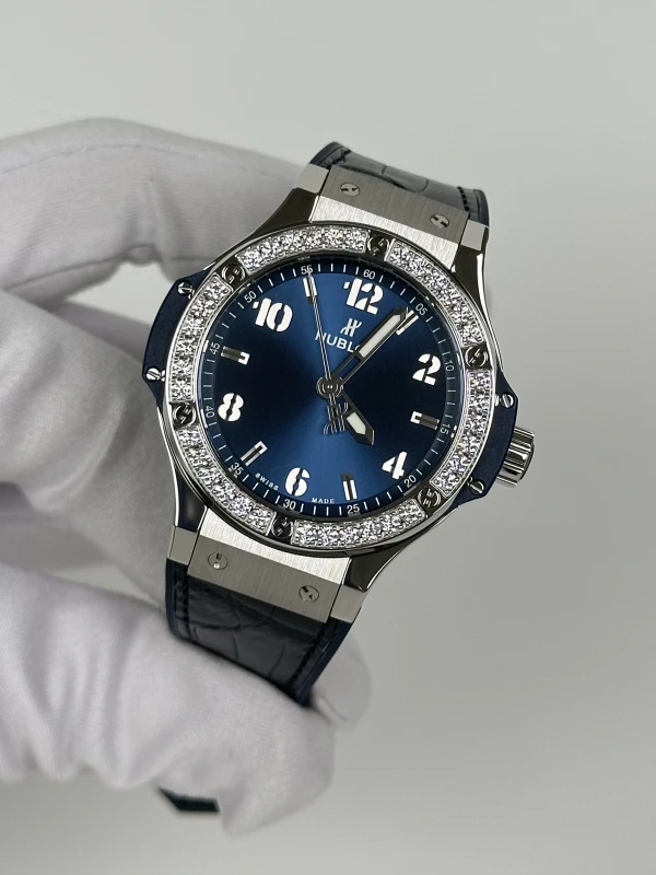 Hublot Bang Steel Blue Diamonds 38mm  361.SX.7170.LR.1204 4