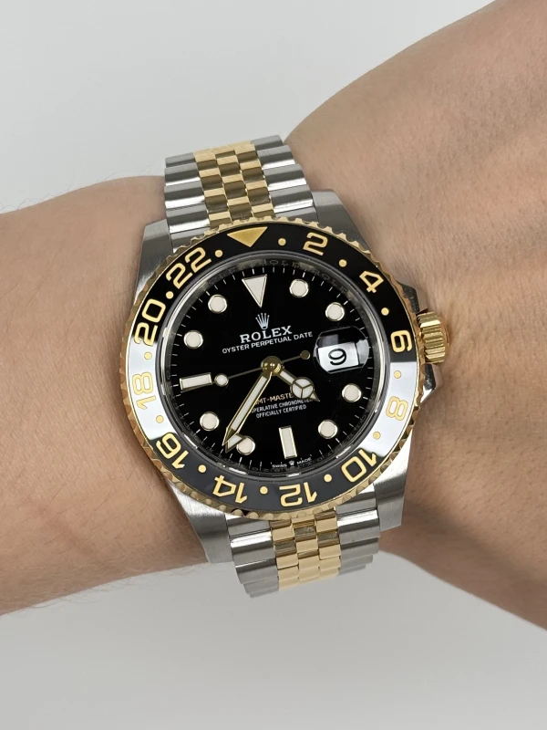 Rolex GMT Master II 40mm Steel and Yellow Gold 126713grnr-0001 7