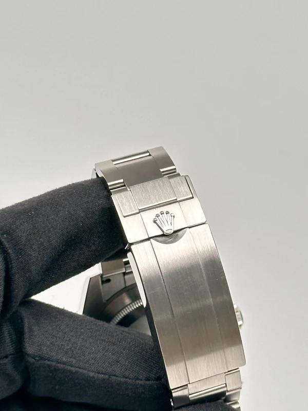 Rolex 41 mm Steel 124060-0001 7