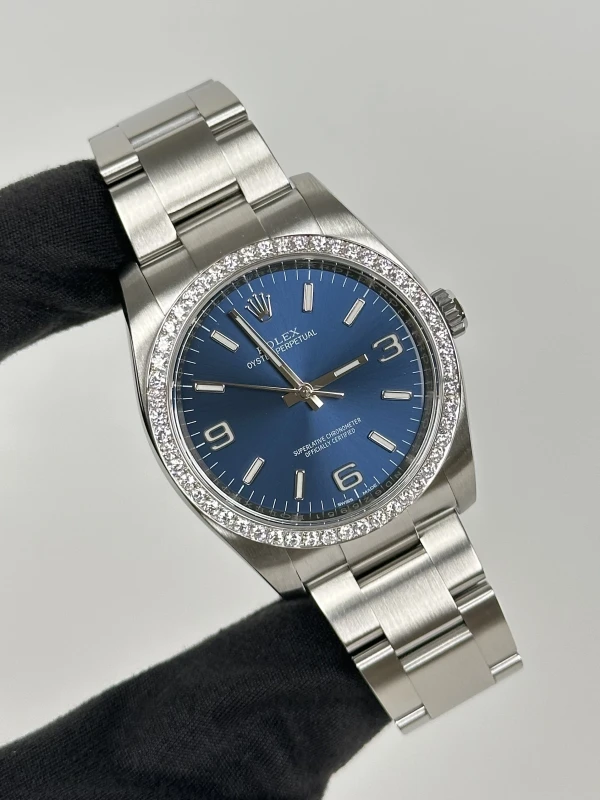 Rolex 36 mm, steel 116000 2