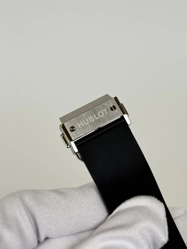 Hublot 505.NX.0170.LR 6