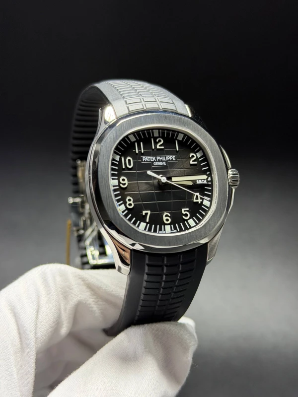 Patek Philippe 5167 5167A-001 2