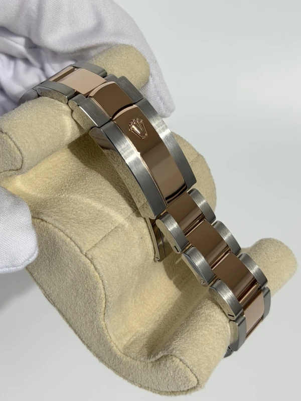 Rolex 41 mm, Oystersteel and Everose gold 126331-0015 4