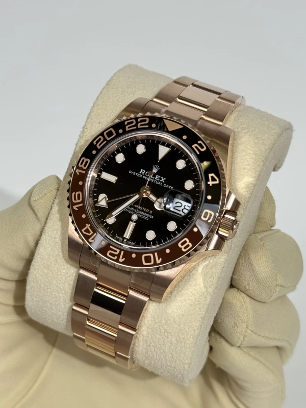 Rolex 40 mm, Everose gold 126715CHNR-0001 3