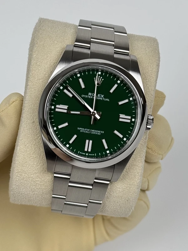 Rolex 41 mm Steel 124300-0005 4