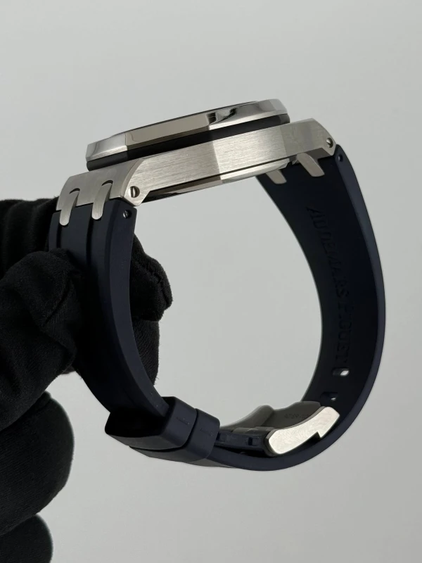 Audemars Piguet Chronograph 42mm 26470ST.OO.A099CR.01 6