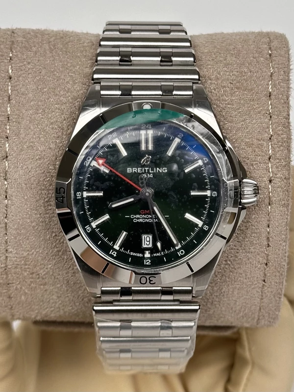 Breitling AUTOMATIC GMT 40 A32398101L1A1 2