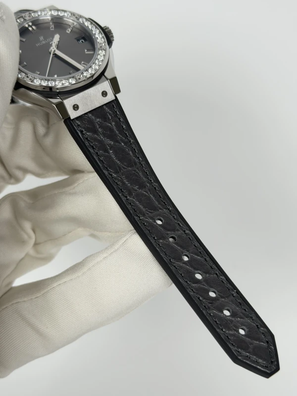Hublot Quartz 581.NX.7071.LR.1104 4
