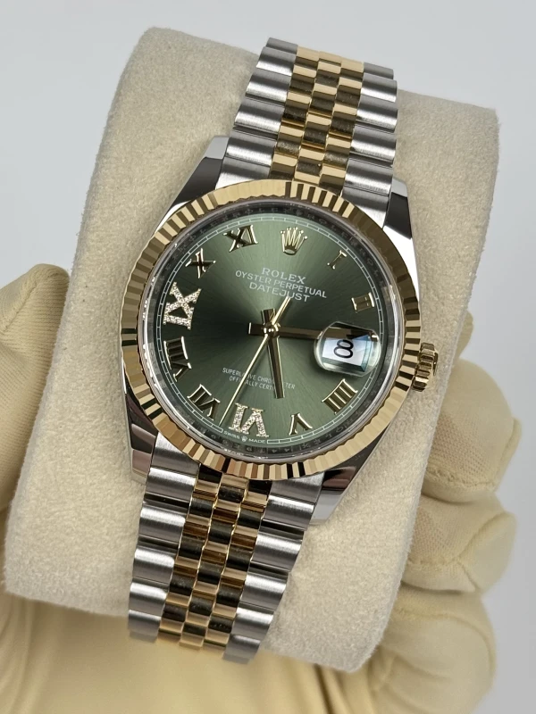 Rolex 36 mm, Oystersteel and yellow gold 126233-0025 4