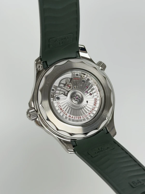 Omega DIVER 300M CO‑AXIAL MASTER CHRONOMETER 42 MM 210.32.42.20.10.001 7