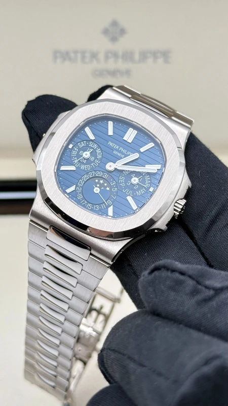 Patek Philippe 5740 5740/1G-001 4