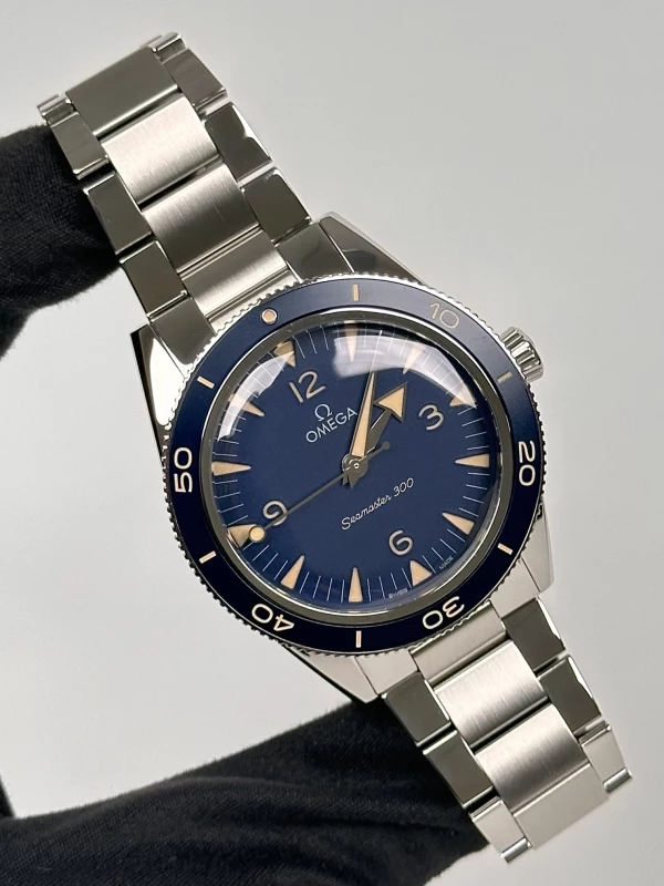 Omega 234.30.41.21.03.001 2