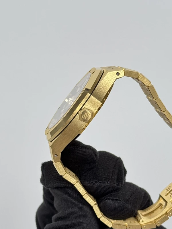 Audemars Piguet 26730BA.OO.1320BA.01 5