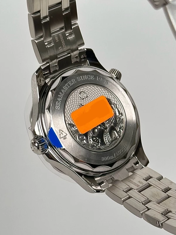 Omega DIVER 300M 210.30.42.20.03.003 7