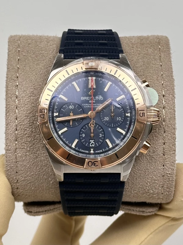 Breitling B01 42 UB0134101C1S1 2