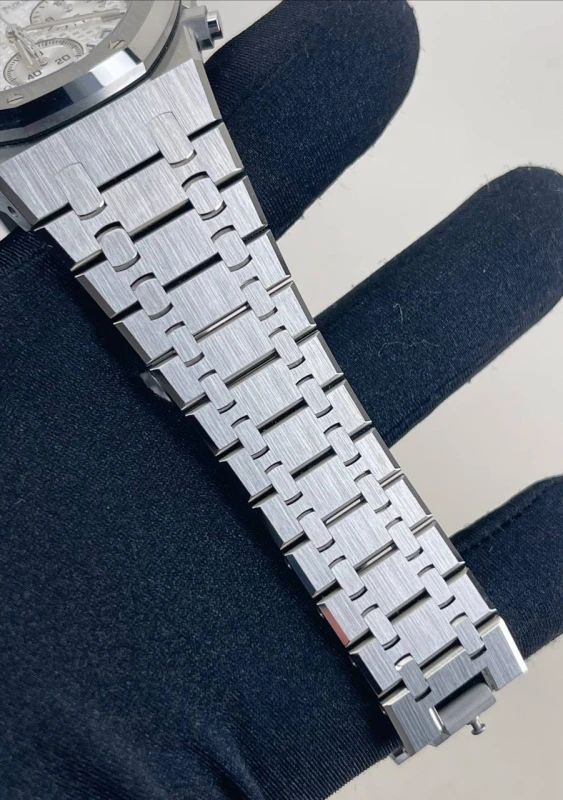 Audemars Piguet Selfwinding Chronograph 41 mm 26240ST.OO.1320ST.07 7