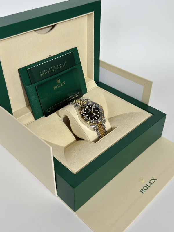 Rolex GMT Master II 40mm Steel and Yellow Gold 126713grnr-0001 5