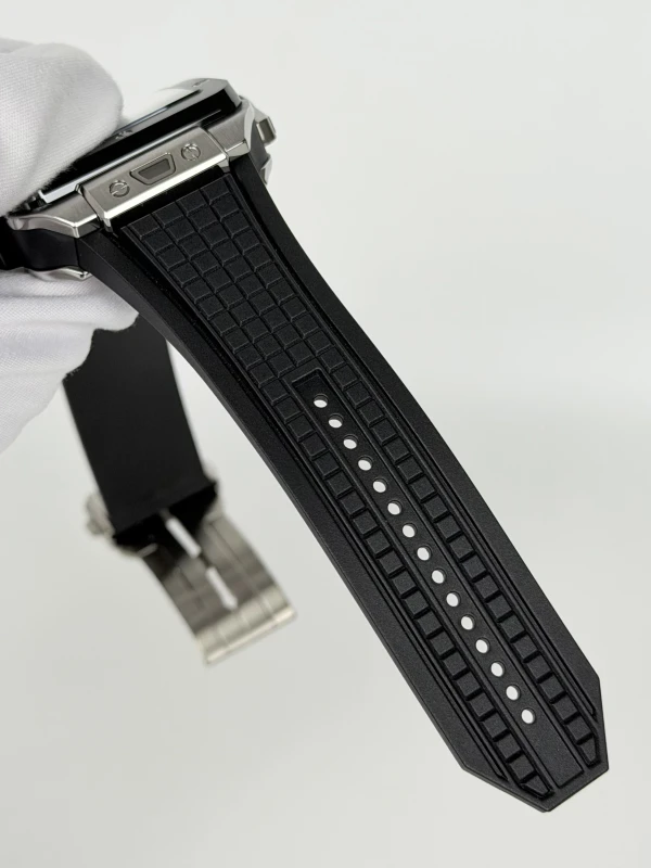 Hublot Square Bang Unico 42 mm 821.NM.0170.RX 5