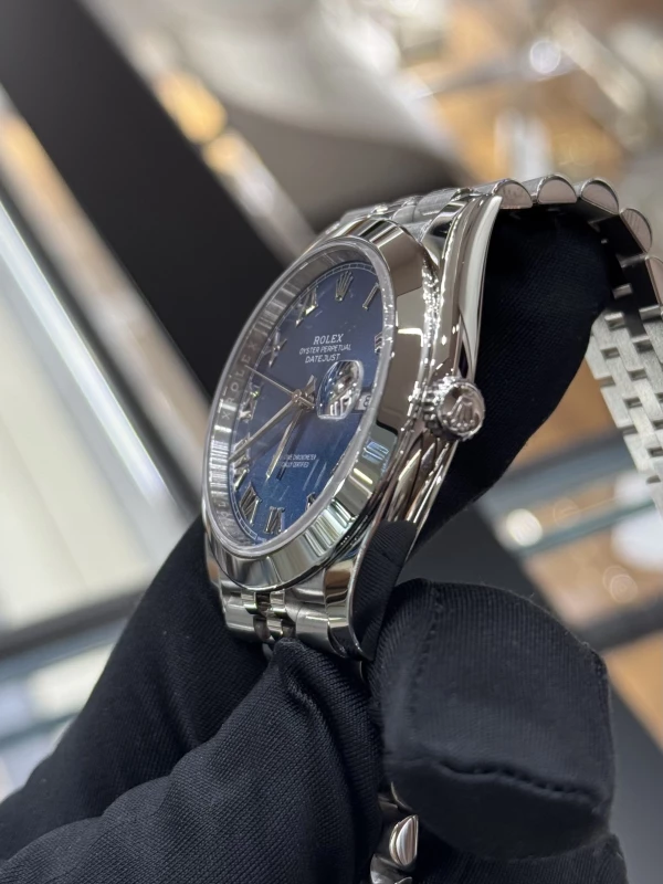 Rolex 41mm Steel 126300-0018 7